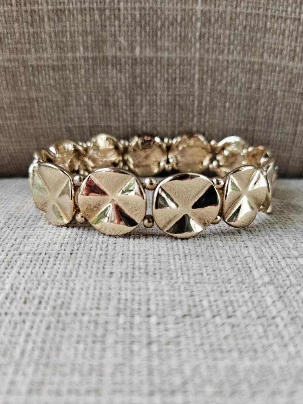 Fashion Bracelet Gold Tone Wrist Band Fashion Jewelry Stretched Metal Band